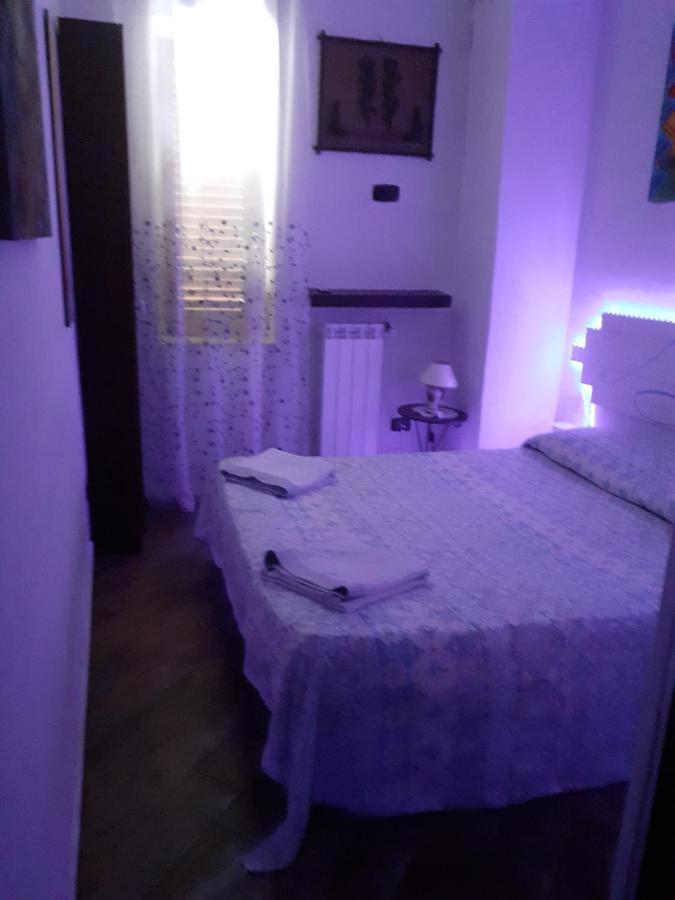 Camera Rarisa Napoli Centro Экстерьер фото